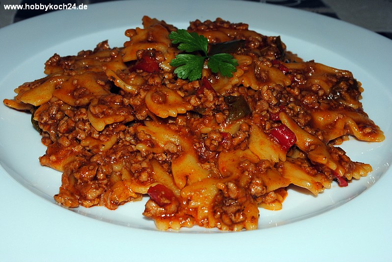 Bunter Feuertopf mit Pasta - hobbykoch24.de