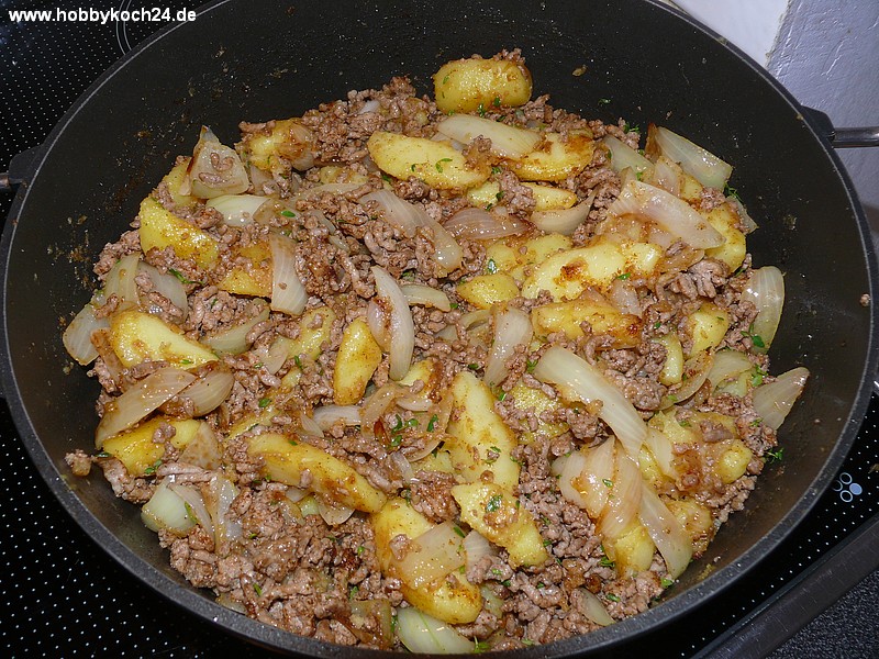 Kartoffelpfanne mit Hackfleisch - hobbykoch24.de