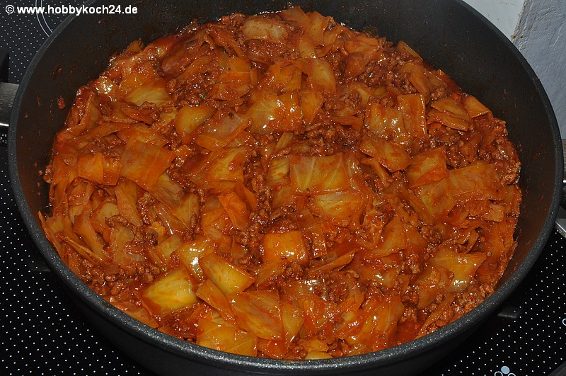 Schmorkohl mit Hackfleisch - hobbykoch24.de